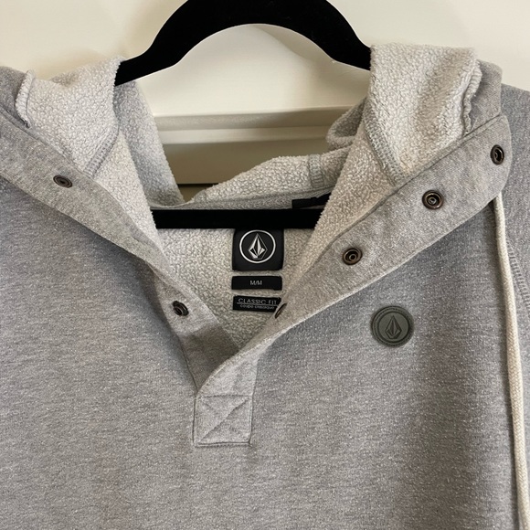 Volcom Hoodie - Picture 2 of 2